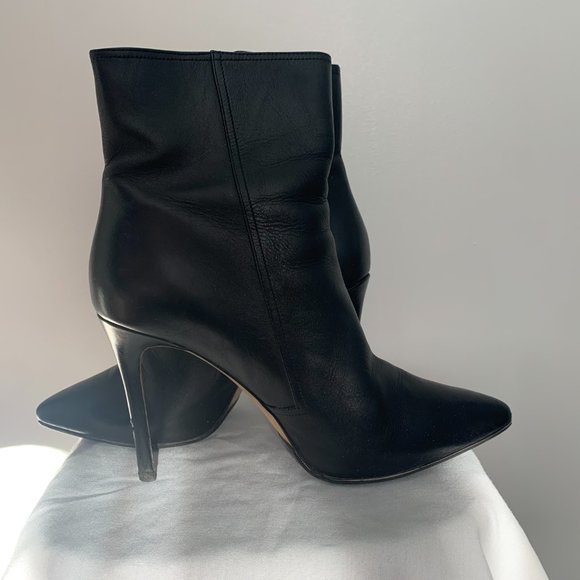 MICHAEL MICHAEL KORS Rue Leather Boot - Picture 4 of 5